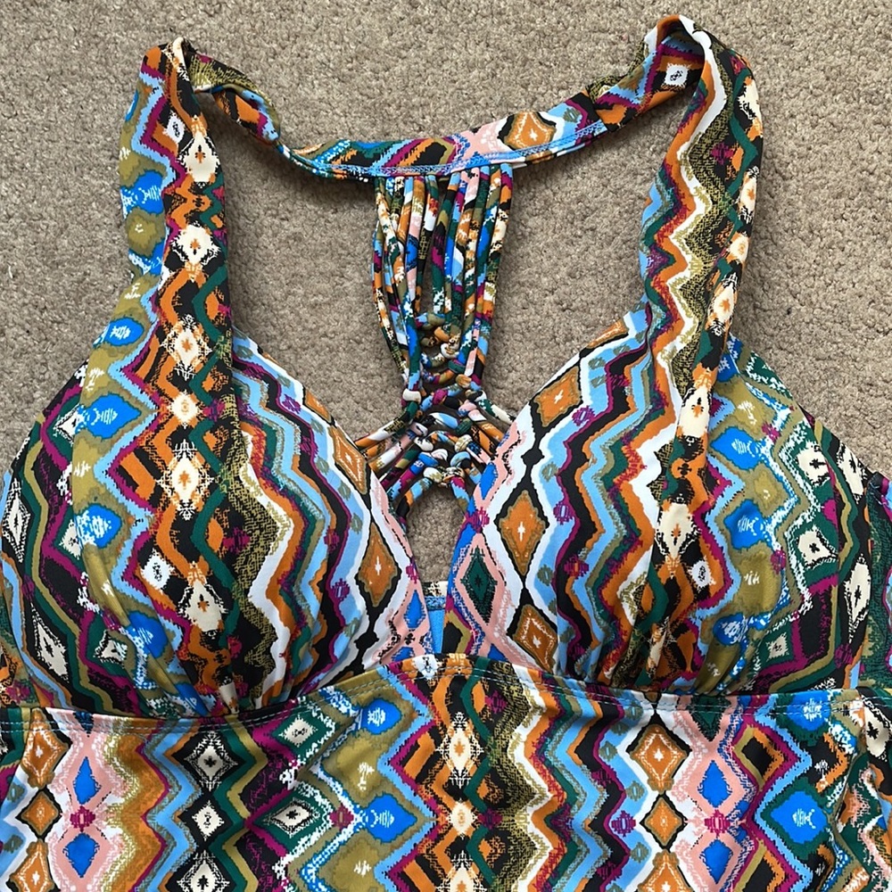 George Tankini - Picture 2 of 10